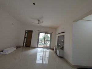Room in 2 BHK Apartment at Concorde Tech Turf, Electronic City Phase I – for Rent