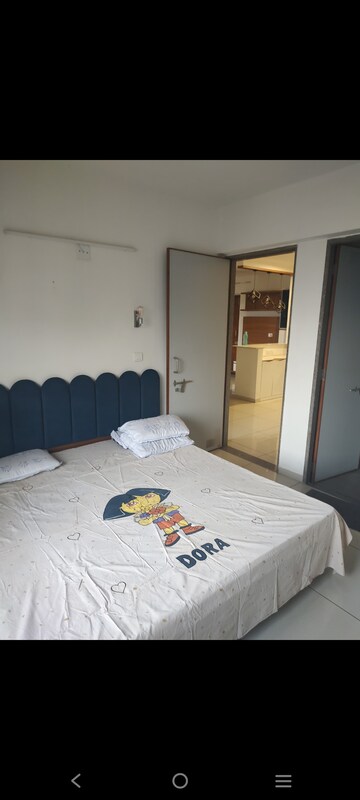 Bedroom in 2 BHK Apartment at Goyal Orchid Blues, Shela – for Rent