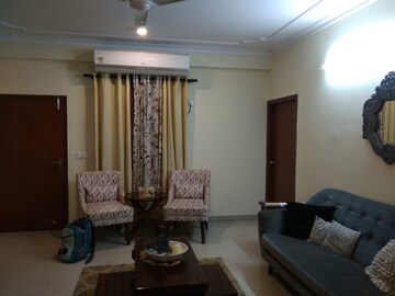 Living Room in 3 BHK Apartment at Vaishali Nagar – for Rent