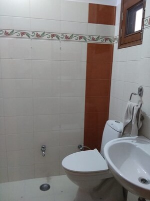 Bathroom in 3 BHK Apartment at Vaishali Nagar – for Rent