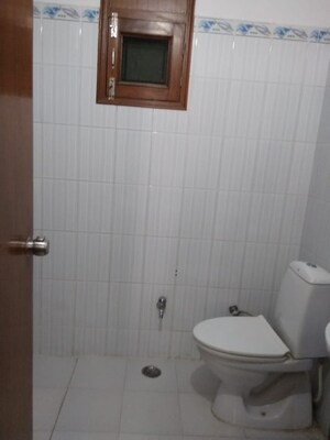 Bathroom in 3 BHK Apartment at Vaishali Nagar – for Rent