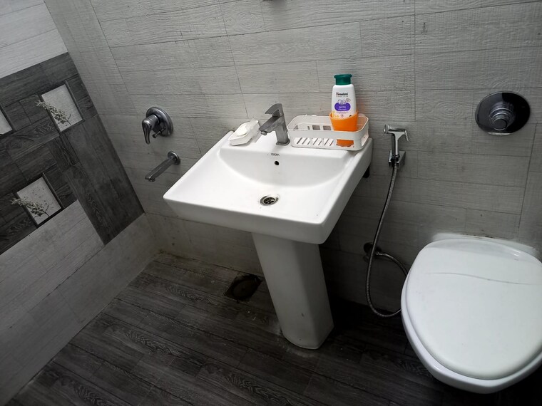 Bathroom, acme-alcina 1 Bedroom 650 Sq.Ft. Apartment In Bavdhan Pune 9241306
