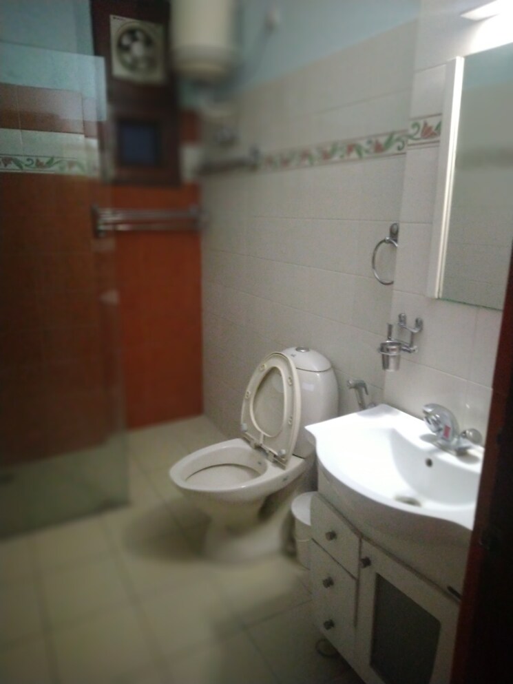 Bathroom, vaishali nagar 4 Bedroom 3200 Sq.Ft. Apartment In Vaishali Nagar Jaipur 9241350