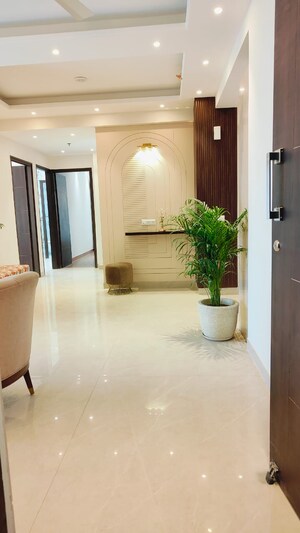 Room in 3 BHK Apartment at Alpine AIGIN Royal, Sector 1 Greater Noida – for Sale