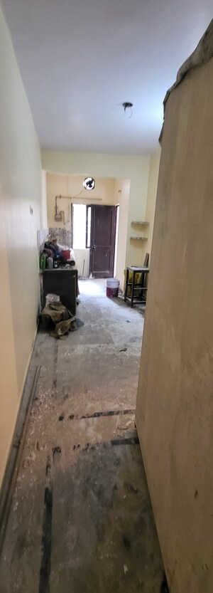 Parking in 2 BHK Builder Floor at Sector 31 – for Rent