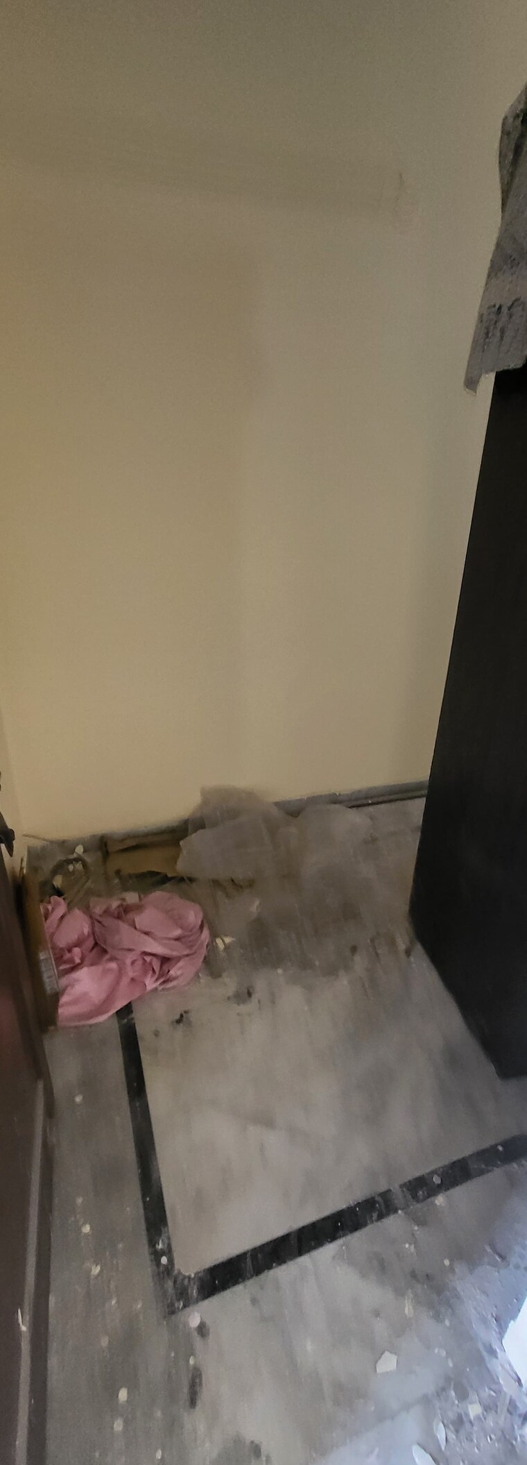 Room, sector 31 2 Bedroom 900 Sq.Ft. Builder Floor In Sector 31 Faridabad 9241433