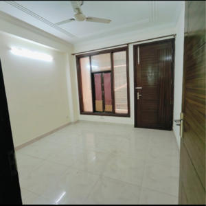 Room in 3 BHK Builder Floor at Khirki Extension – for Rent