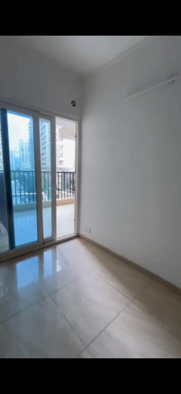 Room in 2 BHK Apartment at Gaur City 2 - 14th Avenue, Sector 16c Greater Noida – for Sale