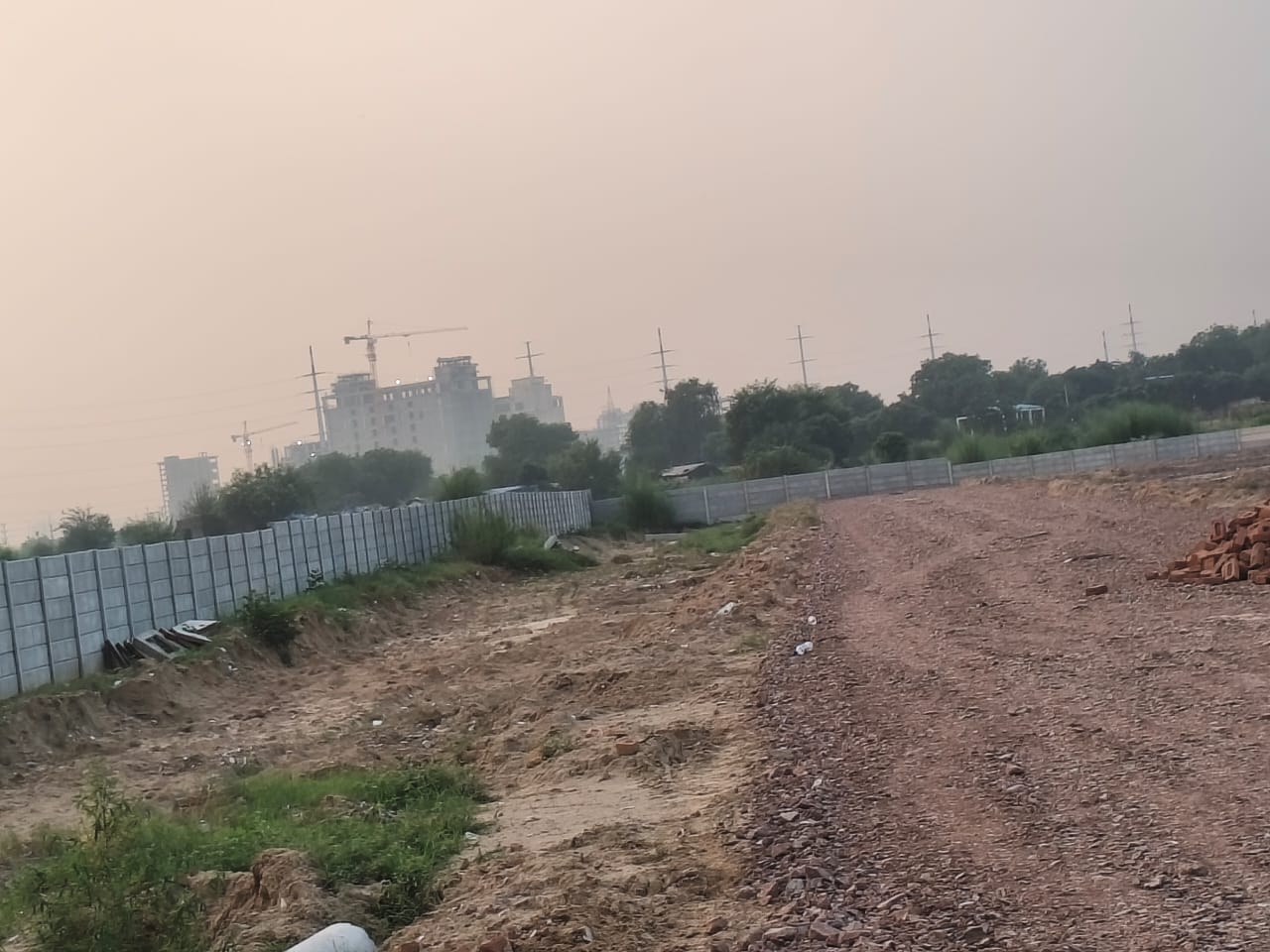 Plot For Sale in Otthakadai