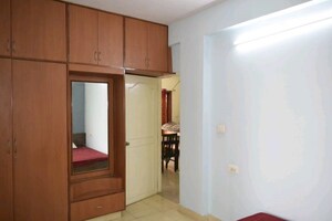 Room in 4 BHK Apartment at Kristal Olivine, Marathahalli Orr – for Rent