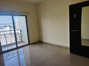 Room in 4 BHK Apartment at Kristal Olivine, Marathahalli Orr – for Rent