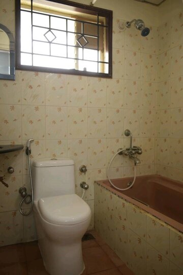 Bathroom in 4 BHK Apartment at Kristal Olivine, Marathahalli Orr – for Rent
