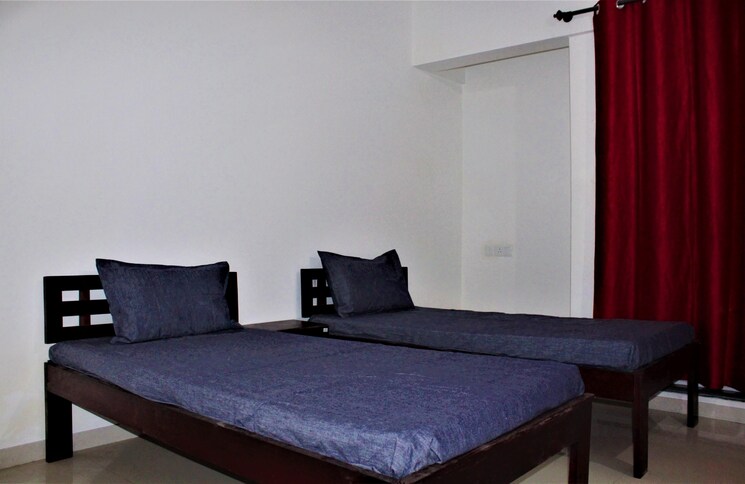 Room, thane west Pg For Boys In Thane West 9241689