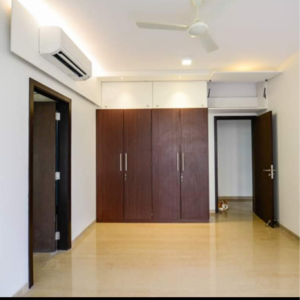 Room in 4 BHK Apartment at Kalpataru Radiance, Motilal Nagar – for Rent