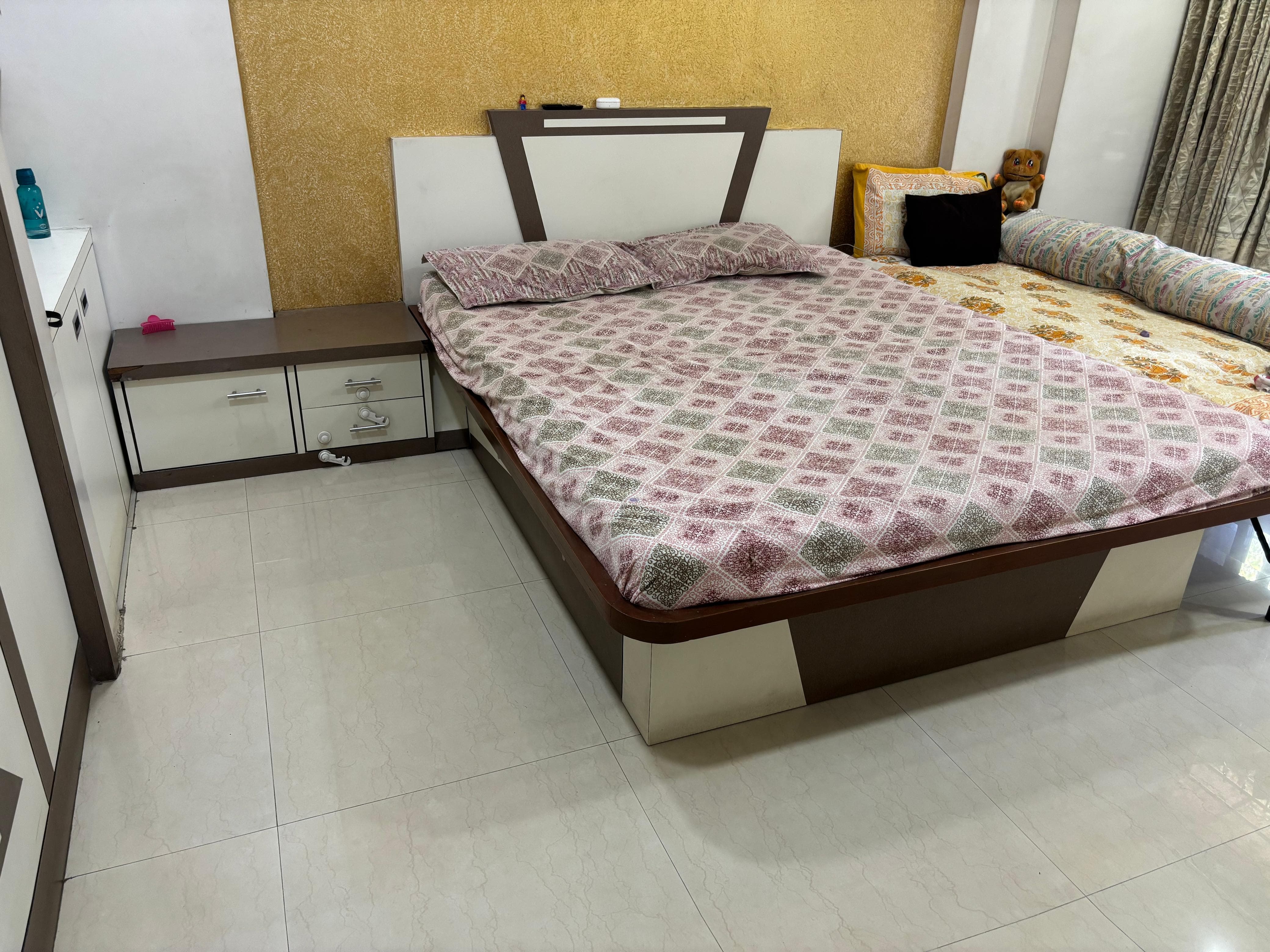 1 BHK Apartment For Rent in Thane West