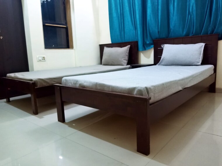 Room, thane west Pg For Boys In Thane West 9241809