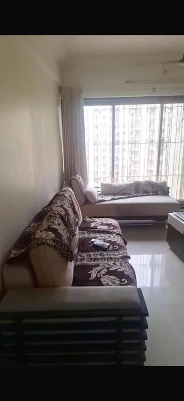 2 BHK Apartment For Rent in Runwal Garden City, Balkum Pada