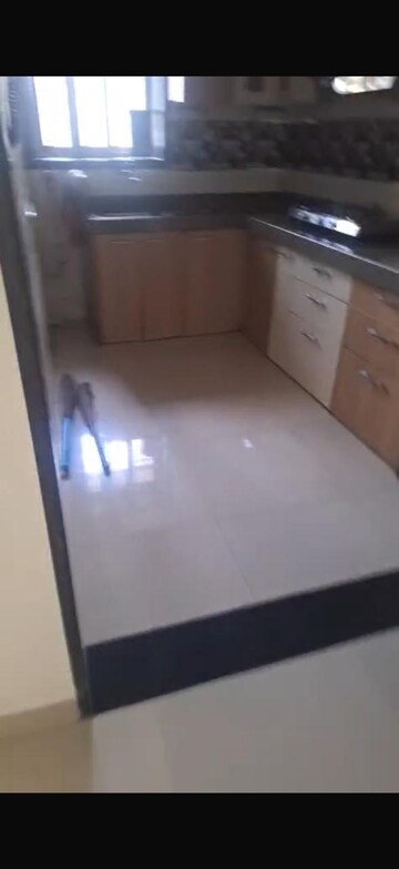 Room in 2 BHK Apartment at Runwal Garden City, Balkum Pada – for Rent