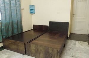 Room in  Pg at Thane West – for Rent