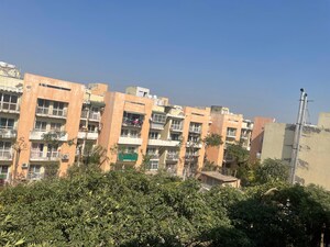 3 BHK Builder Floor – Exterior View View at Bptp Park Floors I, Sector 77 - for Sale