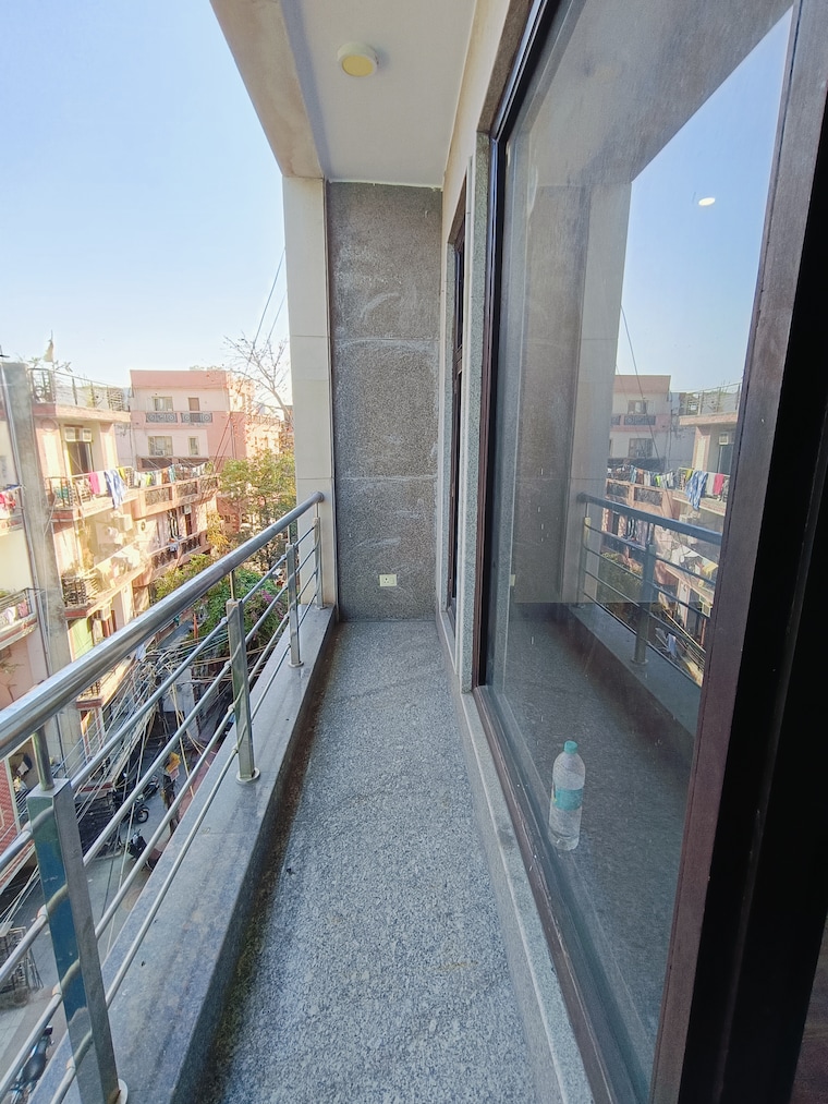Balcony, malviya nagar 2 Bedroom 1001 Sq.Ft. Builder Floor In Malviya Nagar Delhi 9241872