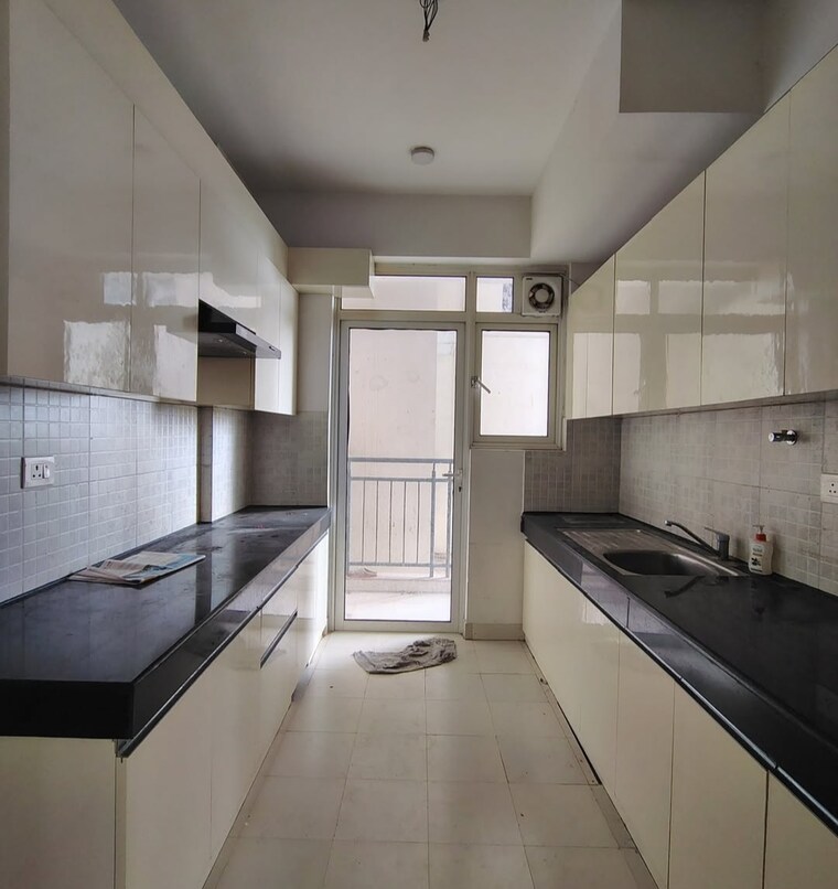 Kitchen, shapoorji-pallonji-joyville-gurgaon 2 Bedroom 915 Sq.Ft. Apartment In Sector 102 Gurgaon 9241956
