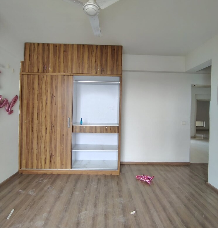 Room, shapoorji-pallonji-joyville-gurgaon 2 Bedroom 915 Sq.Ft. Apartment In Sector 102 Gurgaon 9241956