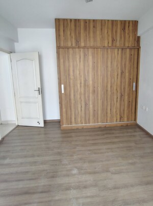 Room in 2 BHK Apartment at Shapoorji Pallonji Joyville Gurgaon, Sector 102 – for Sale