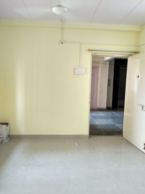 Room in 1 BHK Apartment at New Mhada Tower, Malad West – for Rent