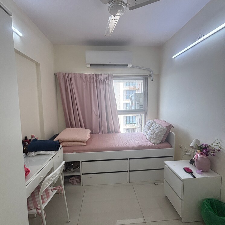 Bedroom, andheri west 2.5 Bedroom 800 Sq.Ft. Apartment In Andheri West Mumbai 9242092