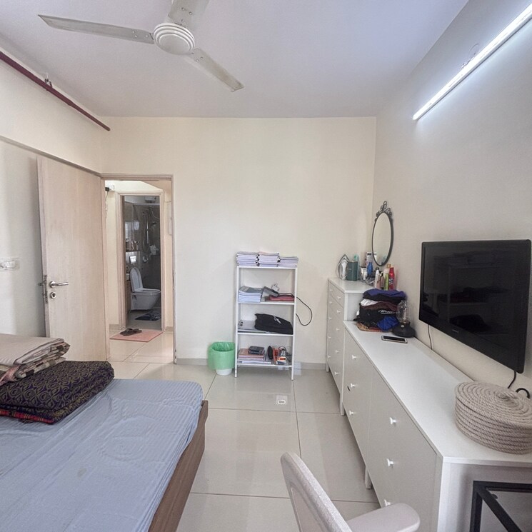 Living Room, andheri west 2.5 Bedroom 800 Sq.Ft. Apartment In Andheri West Mumbai 9242092