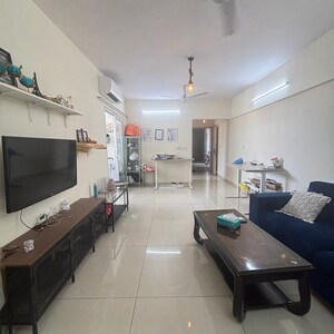 Living Room in 2.5 BHK Apartment at Andheri West – for Sale