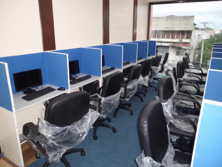 Team Area, sector 65 Commercial Office Space 2600 Sq.Ft. In Sector 65 Gurgaon 9242075