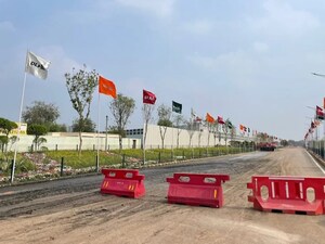 4 BHK Apartment – Exterior View View at DLF The Arbour, Sector 63 - for Sale