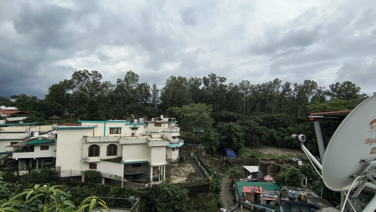 Exterior View, jakhan rajpur road 4 Bedroom 114 Sq.Yd. Independent House In JakhaN Rajpur Road Dehradun 9242060