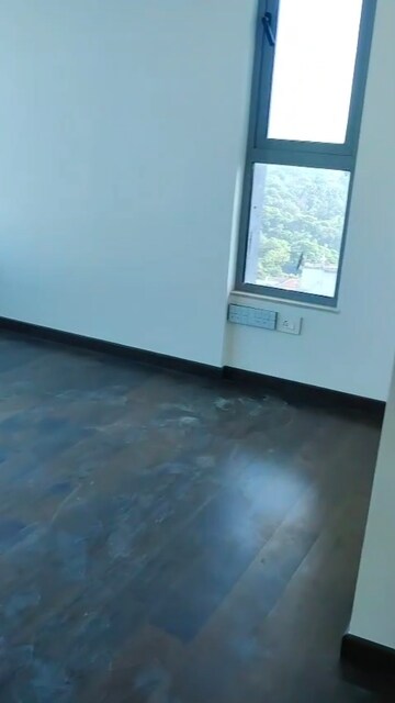 Master Bedroom in 2 BHK Apartment at Peninsula Salsette 27, Byculla – for Rent