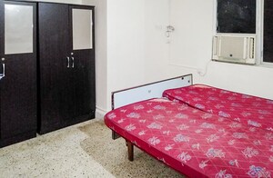 Room in  Pg at Thane West – for Rent