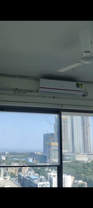 Bedroom in 2 BHK Apartment at Peninsula Salsette 27, Byculla – for Rent