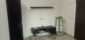 Furnished Amenities in 1 RK Apartment at Matunga – for Rent