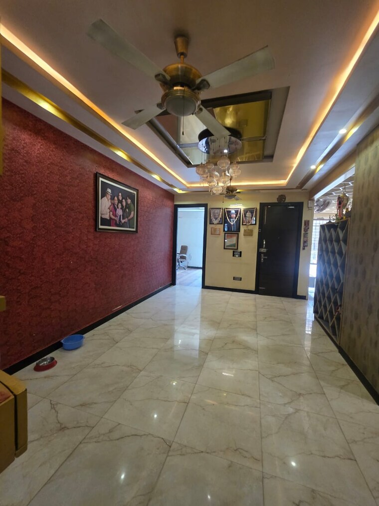 Room, vastu-apartments 4 Bedroom 300 Sq.Yd. Builder Floor In Sector 55 Gurgaon 9242138