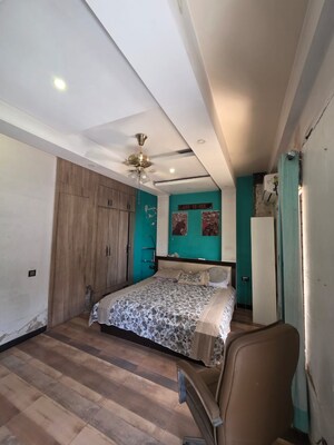 Bedroom in 4 BHK Builder Floor at Vastu Apartments, Sector 55 – for Sale