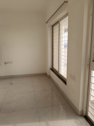 Room in 2 BHK Apartment at Dolphin Casa Grande, Ravet – for Rent