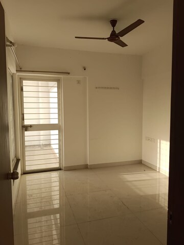 Room in 2 BHK Apartment at Dolphin Casa Grande, Ravet – for Rent