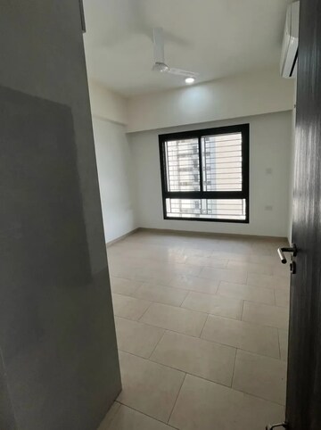 Room in 3 BHK Apartment at Sobha City Gurgaon, Sector 108 – for Sale
