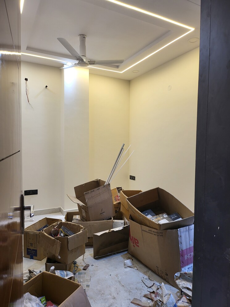 undefined, neharpar 2 Bedroom 118 Sq.Yd. Builder Floor In Neharpar Faridabad 9242181