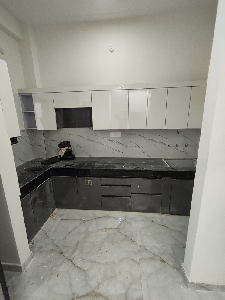 Kitchen, jankipuram extension 3 Bedroom 900 Sq.Ft. Independent House In Jankipuram Extension Lucknow 9242174