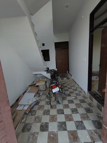 Team Area in 3 BHK Independent House at Jankipuram Extension – for Sale