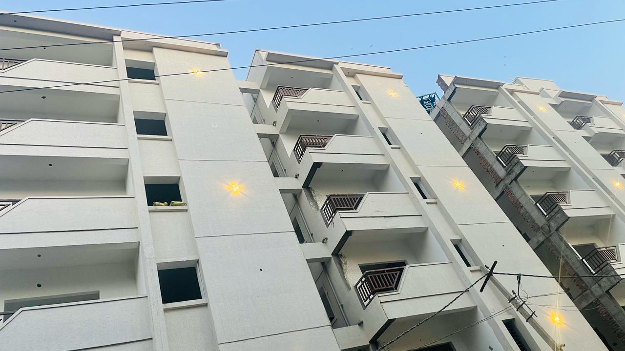 3 BHK + Pooja Room 1431 Sq.Ft. Apartment in SVNR The Breeze