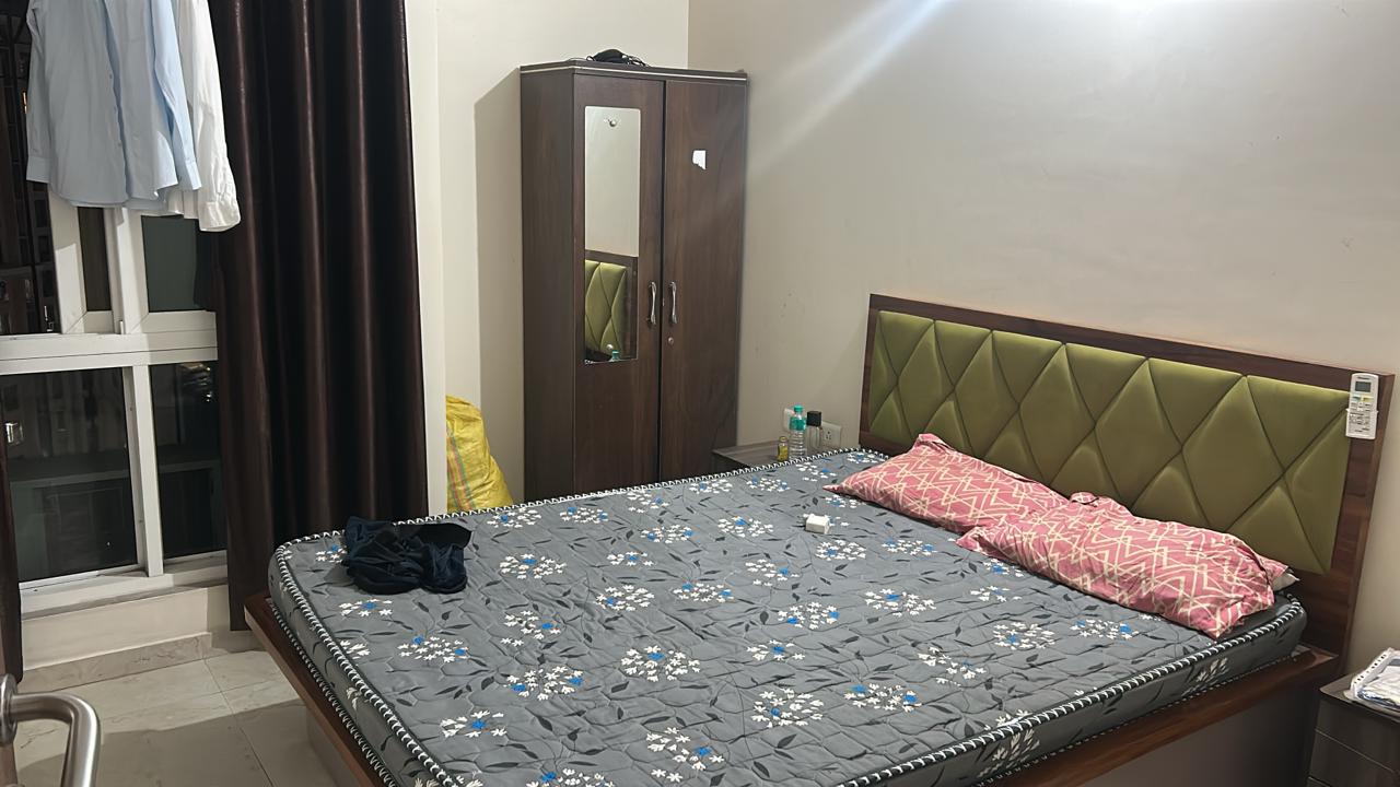 2 BHK Apartment For Rent in Dosti West County