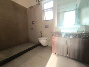 Bathroom in 3 BHK Apartment at M3M Escala, Sector 70a – for Rent
